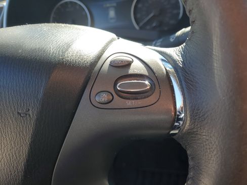 Used 2019 Nissan Murano SV image 23