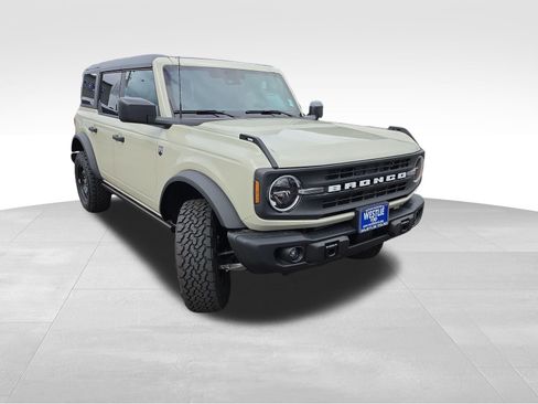 New 2026 Ford Bronco Big Bend w/ Black Diamond Package AWD/4WD image 8