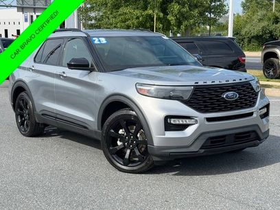 Used 2023 Ford Explorer ST-Line w/ Class IV Trailer Tow Package