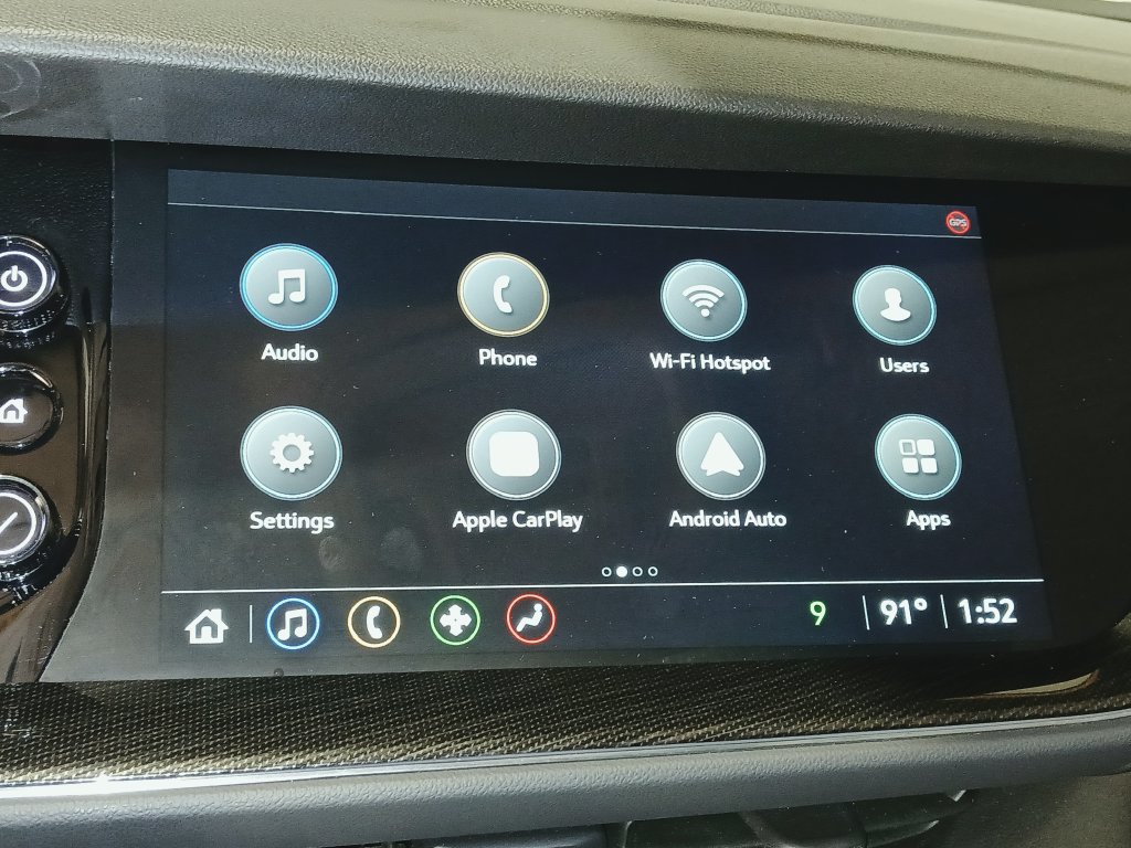 Certified 2022 Buick Envision Essence w/ Sport Touring Package FWD image 24