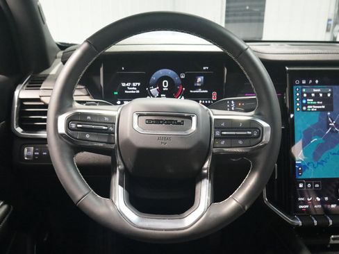 Used 2024 GMC Acadia Denali image 21