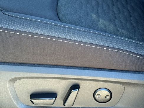 New 2026 Nissan Pathfinder Platinum w/ Cargo Package FWD image 16