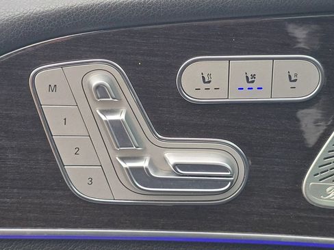 Certified 2023 Mercedes-Benz GLS 450 4MATIC image 7