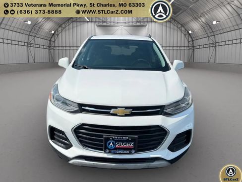 Used 2018 Chevrolet Trax LT AWD/4WD image 8
