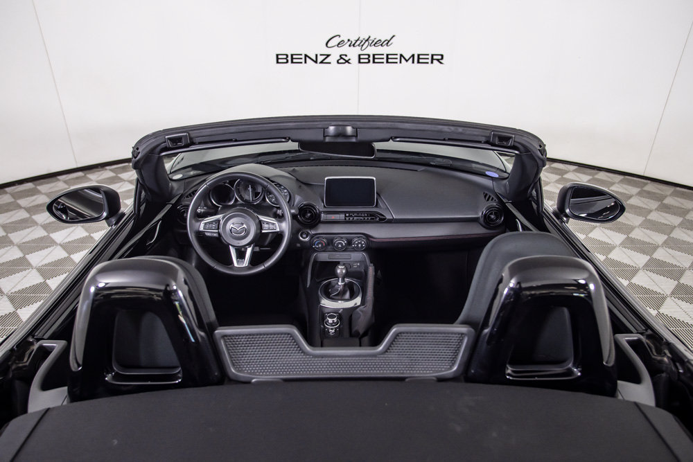 Used 2016 MAZDA MX-5 Miata Club w/ Brembo/BBS Package RWD image 9