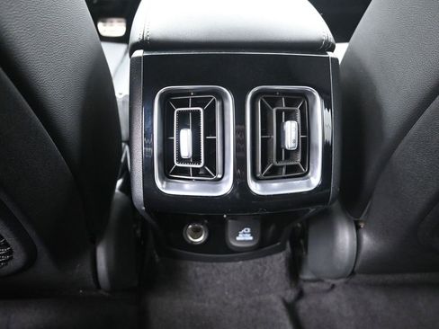 Certified 2025 Kia Sorento SX Prestige image 34