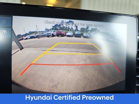 Certified 2023 Hyundai Venue SEL FWD image 22