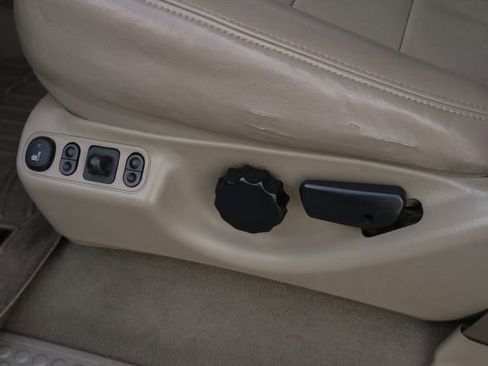 Used 2006 Ford F350 Lariat image 23