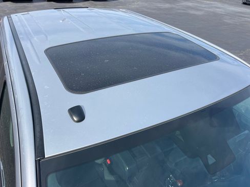 Used 2018 Toyota Tundra Limited w/ Limited Premium Package image 9