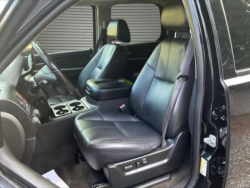 Used 2009 Chevrolet Tahoe LT AWD/4WD image 19