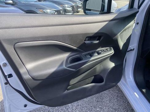 New 2025 Nissan Versa SV w/ Trunk Package image 11