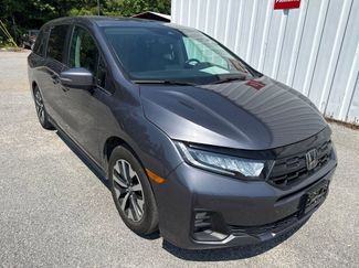 Used 2025 Honda Odyssey EX-L video 1