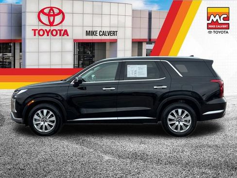 Used 2025 Hyundai Palisade SEL FWD image 2