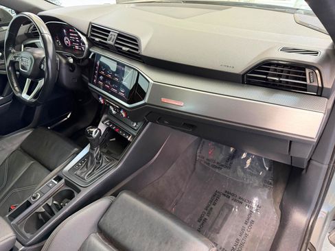 Used 2020 Audi Q3 2.0T Prestige AWD/4WD image 28