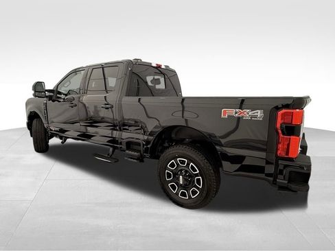 New 2025 Ford F350 Platinum image 2