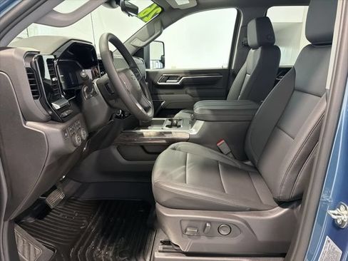 New 2026 Chevrolet Silverado 2500 LTZ w/ LTZ Plus Package AWD/4WD image 9