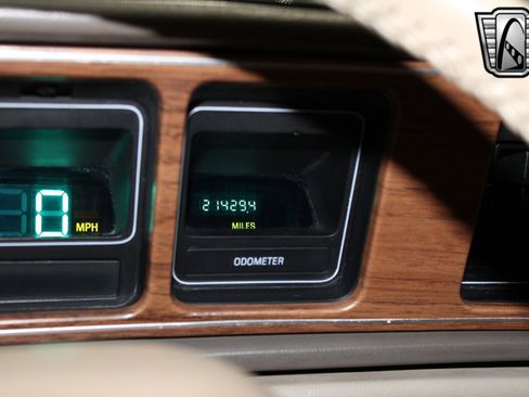 Used 1988 Lincoln Mark VII Blass image 25