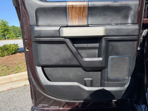Used 2018 Ford F150 Lariat AWD/4WD image 46
