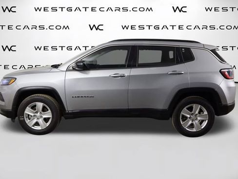 Used 2022 Jeep Compass Latitude AWD/4WD image 13