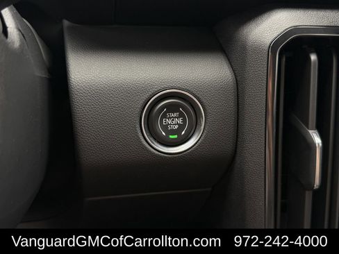 New 2026 GMC Acadia AT4 w/ LPO, Floor Liner Package AWD/4WD image 18