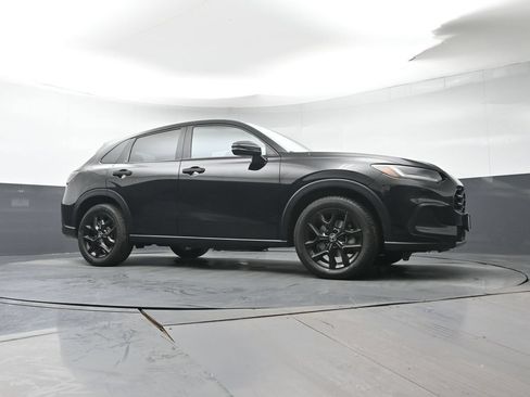 Certified 2024 Honda HR-V Sport image 33