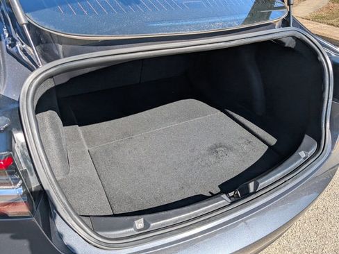 Used 2019 Tesla Model 3 Long Range image 18