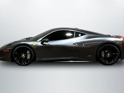 Used 2015 Ferrari 458 Italia Coupe RWD image 8