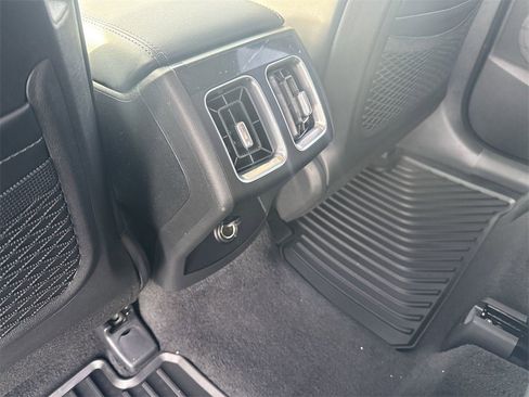 New 2026 Kia Sorento EX image 28