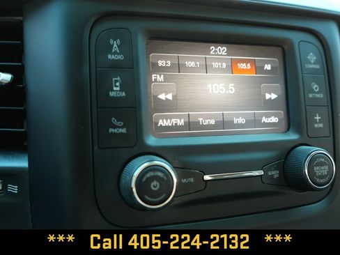 Used 2022 RAM 1500 Big Horn AWD/4WD image 38