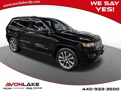 Used 2017 Jeep Grand Cherokee Overland image 8