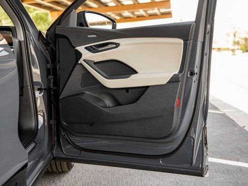 Certified 2025 Audi Q6 e-tron Premium Plus w/ Premium Plus RWD image 24