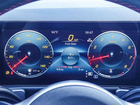 Used 2023 Mercedes-Benz GLB 250 GLB 250 image 24