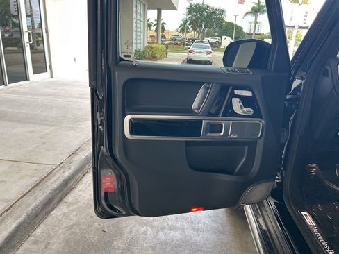Used 2021 Mercedes-Benz G 550 w/ AMG Line image 46