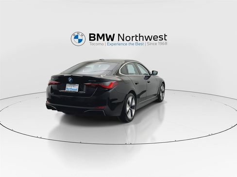 Used 2025 BMW i4 xDrive40i w/ Parking Assistance Package image 2