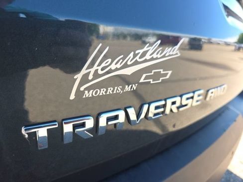 Used 2020 Chevrolet Traverse LT w/ Driver Confidence II Package AWD/4WD image 43