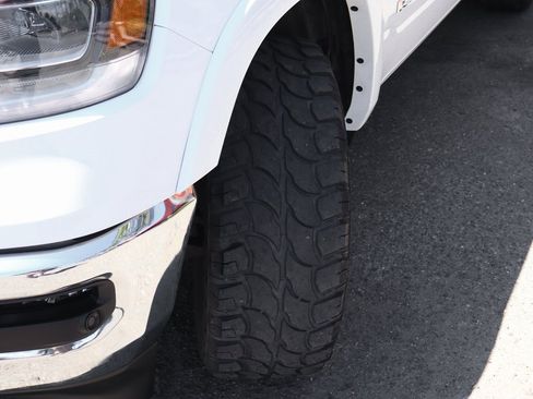 Used 2022 RAM 1500 Laramie image 46