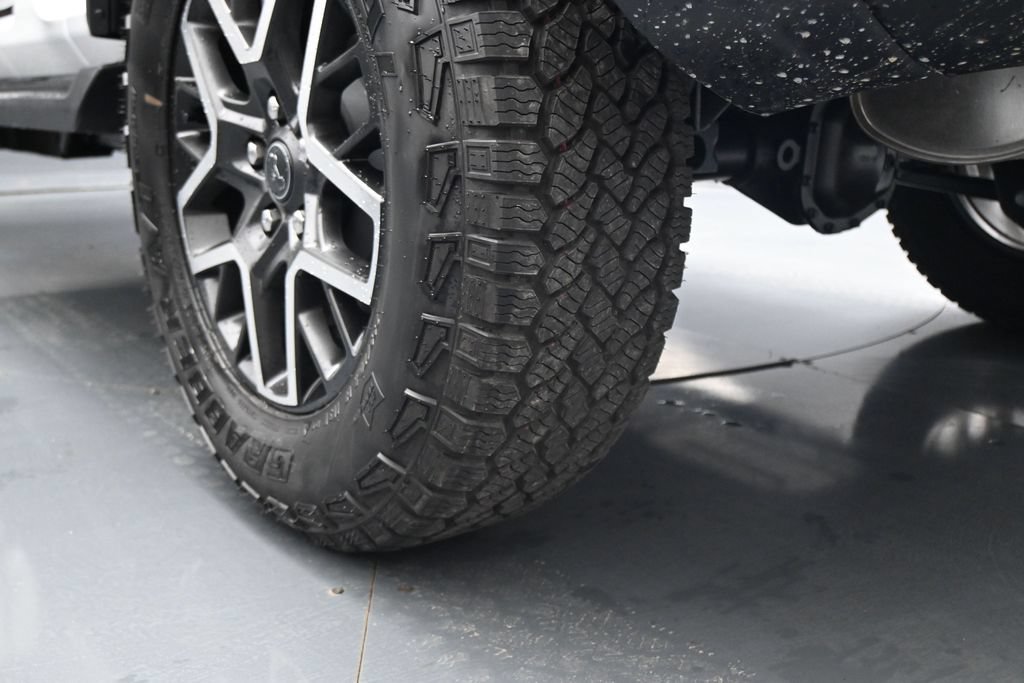 New 2027 Jeep Wrangler Unlimited Sahara AWD/4WD image 27
