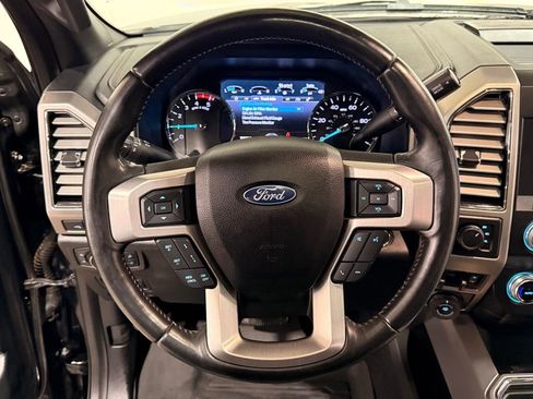 Used 2021 Ford F350 Platinum w/ FX4 Off-Road Package image 19