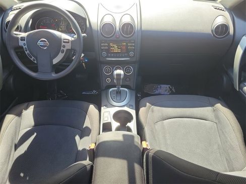 Used 2015 Nissan Rogue S w/ Convenience Package image 11