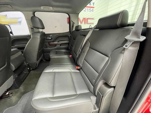 Used 2018 GMC Sierra 2500 SLT w/ Duramax Plus Package AWD/4WD image 12
