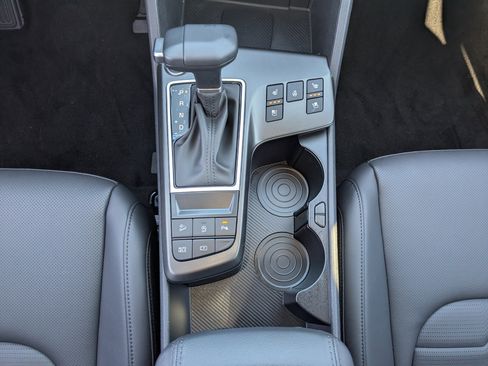 Used 2026 Kia Sportage SX image 23