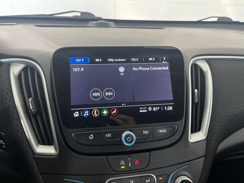 Used 2024 Chevrolet Malibu LT FWD image 67