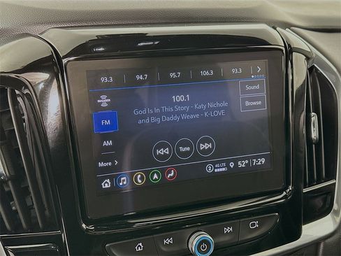 Used 2023 Chevrolet Traverse Premier image 15