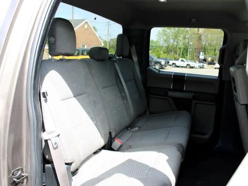Used 2019 Ford F150 XLT image 19