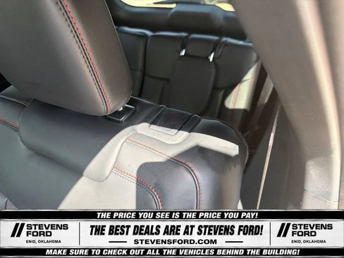 Used 2025 Ford Explorer ST-Line AWD/4WD image 35