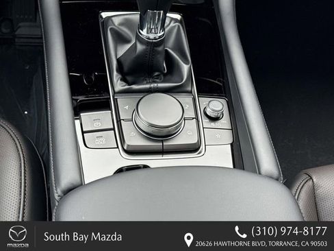 New 2026 MAZDA MAZDA3 2.5 S Hatchback w/ Premium Pkg FWD image 18