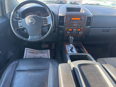 Used 2011 Nissan Titan S image 6