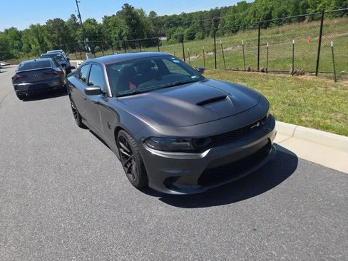 Used 2021 Dodge Charger Scat Pack w/ Dynamics Package RWD image 2