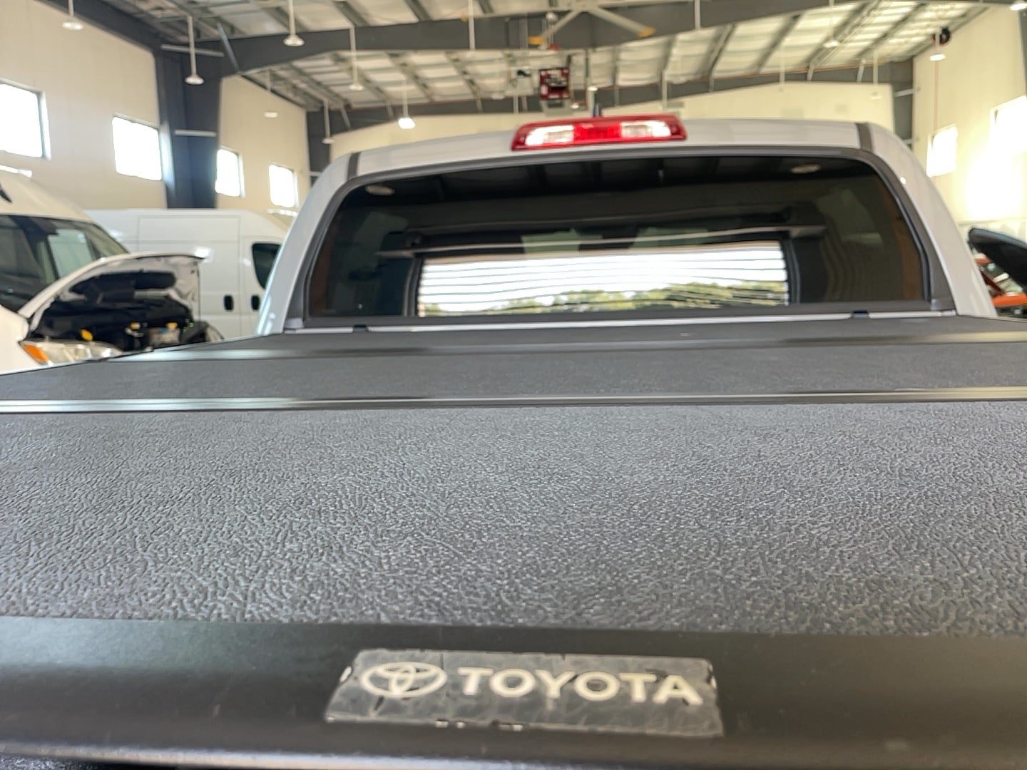 Used 2020 Toyota Tundra SR5 AWD/4WD image 13