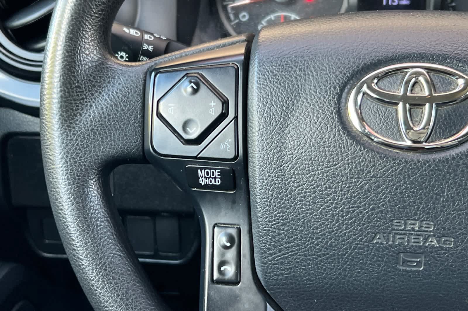 Used 2020 Toyota Tacoma SR RWD image 23